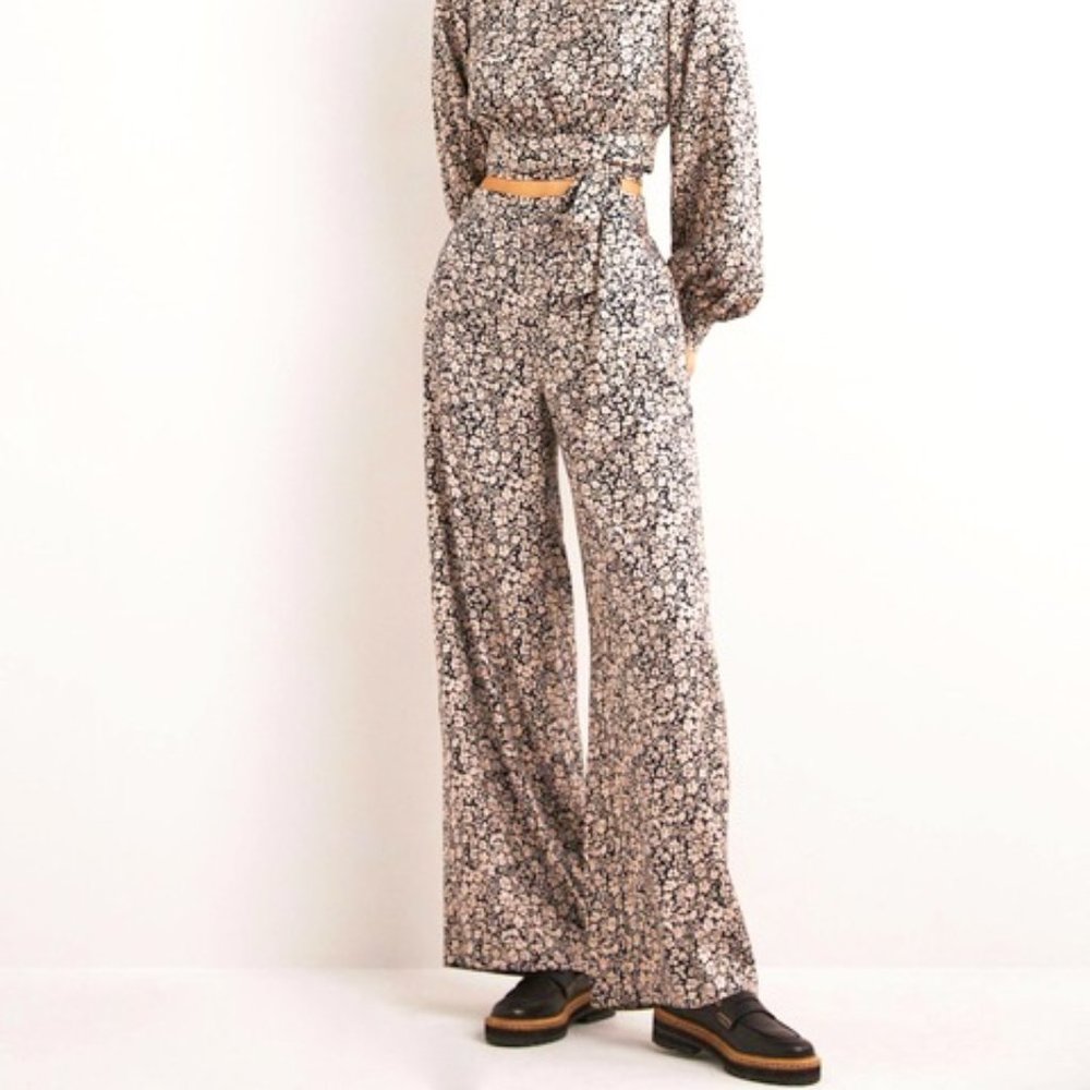 NWT Boden Pull On Floral Fluid Trousers Size 6 Chic Elegant Quiet Luxury